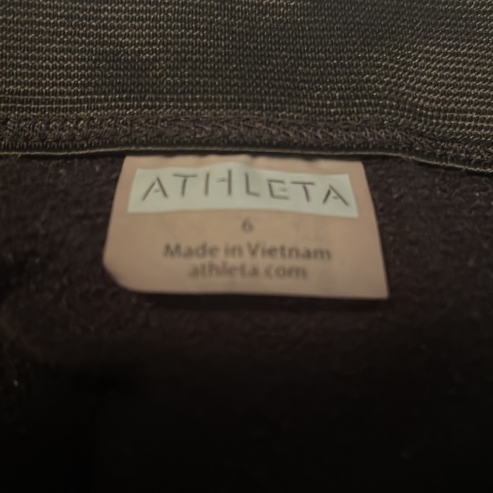 Athleta miniskirt - Picture 3 of 4